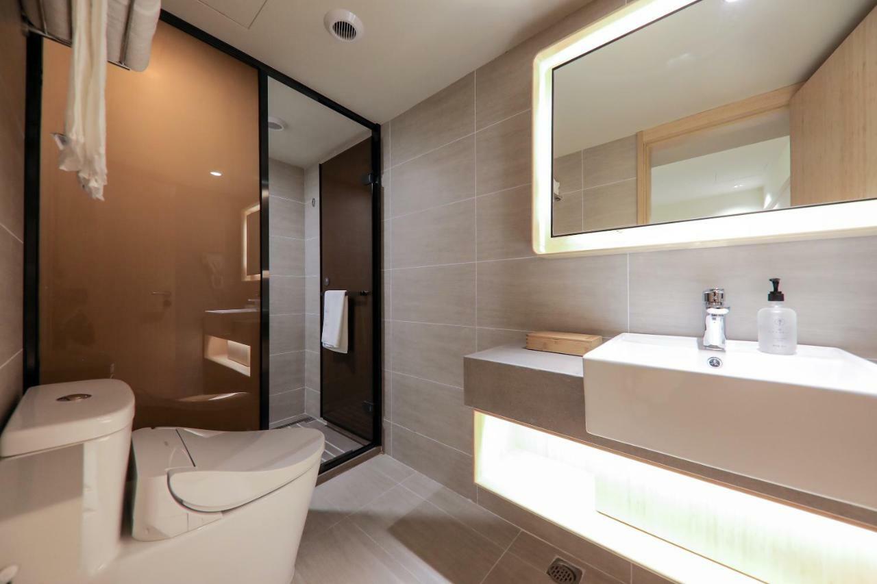 Ji Hotel Шанхай Екстериор снимка