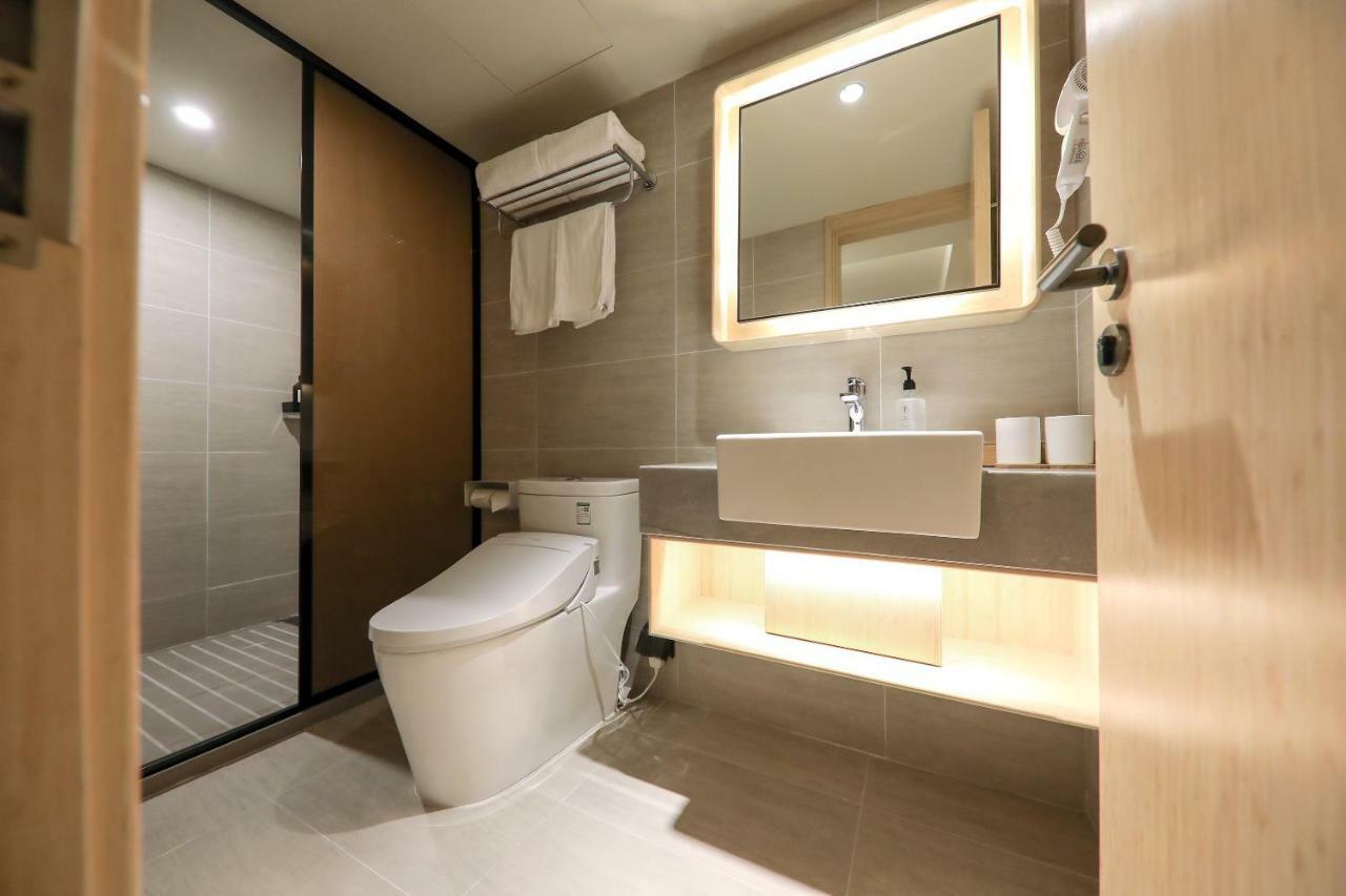 Ji Hotel Шанхай Екстериор снимка